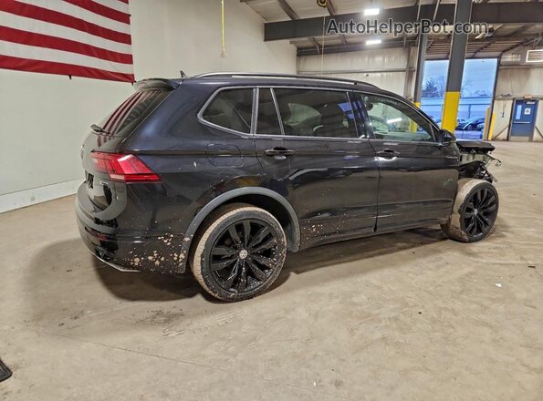 3VV2B7AX4MM104745 2021 VOLKSWAGEN TIGUAN Black Tył prawy