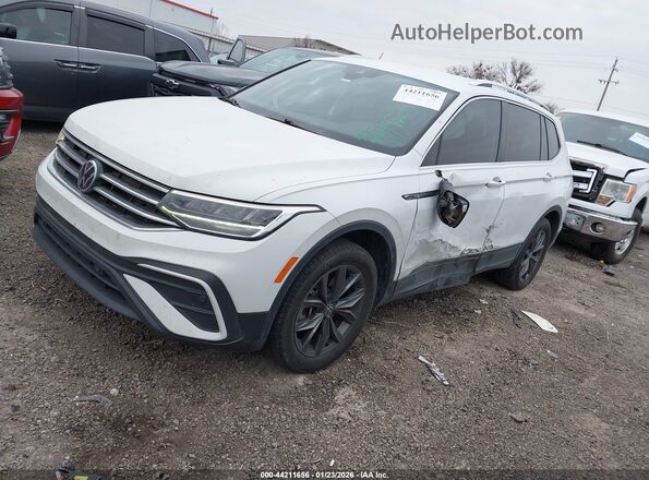 3VV2B7AX8NM138155 2022 VOLKSWAGEN TIGUAN Белый Передняя левая четверть