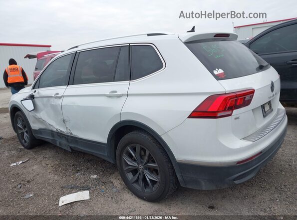 3VV2B7AX8NM138155 2022 VOLKSWAGEN TIGUAN Белый Панорамный вид салона 360°