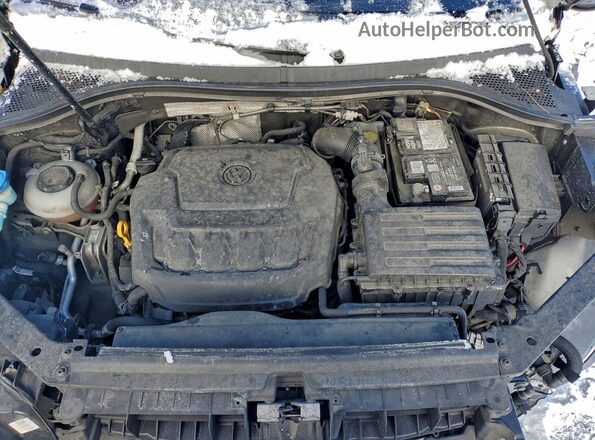 3VV2B7AX9JM161258 2018 VOLKSWAGEN TIGUAN Black Widok komory silnika