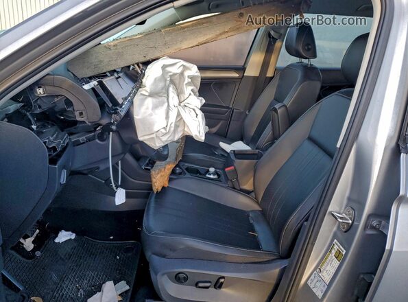 3VV2B7AX9NM047704 2022 VOLKSWAGEN TIGUAN Silver Vista interior delantera