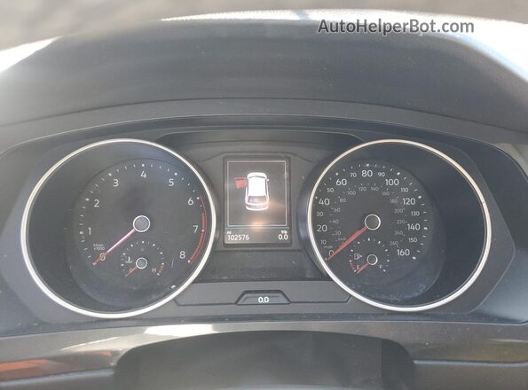 3VV3B7AX1KM108012 2019 VOLKSWAGEN TIGUAN Green Instrument cluster view
