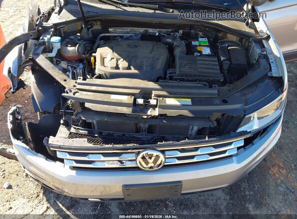 3VV3B7AX2MM005135 2021 VOLKSWAGEN TIGUAN Silver Rear view