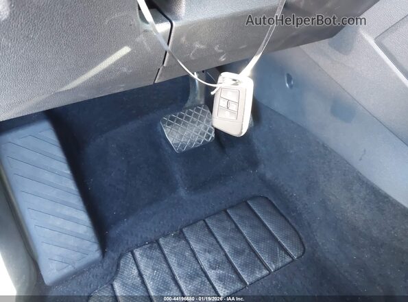 3VV3B7AX2MM005135 2021 VOLKSWAGEN TIGUAN Silver Dashboard view