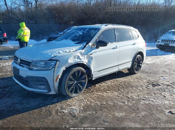 3VV3B7AX6MM074507 2021 VOLKSWAGEN TIGUAN White 