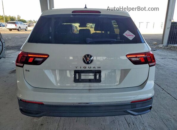 3VV3B7AX7NM090281 2022 VOLKSWAGEN TIGUAN Белый Вид сзади