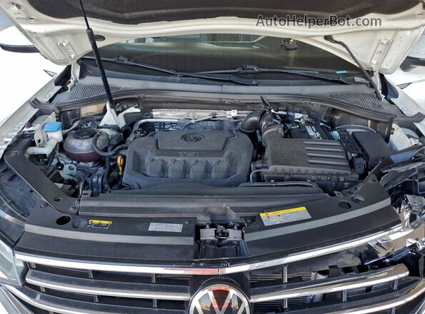 3VV3B7AX7NM090281 2022 VOLKSWAGEN TIGUAN Белый Вид подкапотного пространства