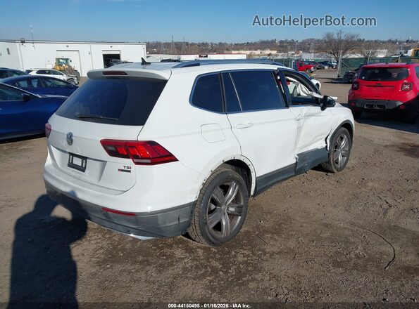 3VV4B7AX5JM181239 2018 VOLKSWAGEN TIGUAN White უკანა მარჯვენა