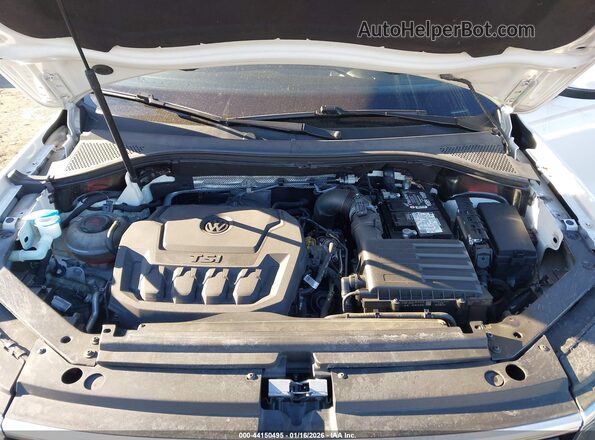 3VV4B7AX5JM181239 2018 VOLKSWAGEN TIGUAN White უკანა ხედი