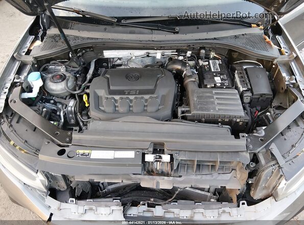 3VV8B7AX3NM007760 2022 VOLKSWAGEN TIGUAN Gray Вид ззаду