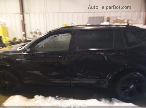 3VV8B7AX7RM056949 2024 VOLKSWAGEN TIGUAN Black 