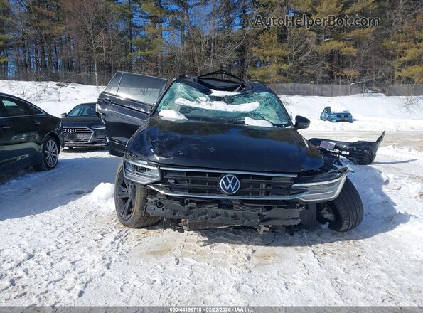 3VV8B7AX7RM068583 2024 VOLKSWAGEN TIGUAN Black Widok zestawu wskaźników