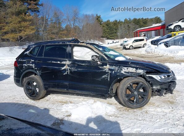 3VV8B7AX7RM068583 2024 VOLKSWAGEN TIGUAN Black Widok wnętrza z tyłu