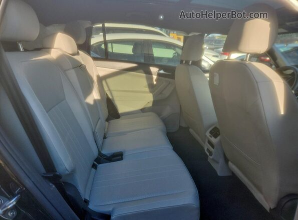 3VV8B7AX7RM136705 2024 VOLKSWAGEN TIGUAN Черный Вид задних сидений
