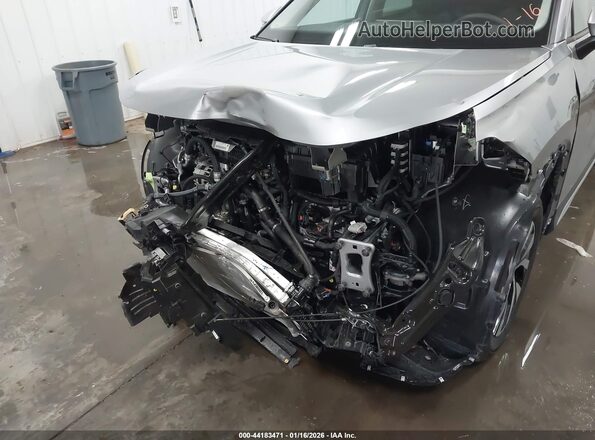 3VVBR7RM8SM060588 2025 VOLKSWAGEN TIGUAN Silver Դիմացի տեսք
