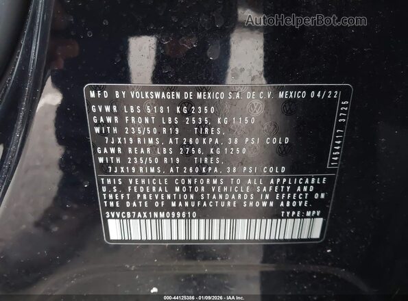 3VVCB7AX1NM099610 2022 VOLKSWAGEN TIGUAN Black Вид підкапотного простору