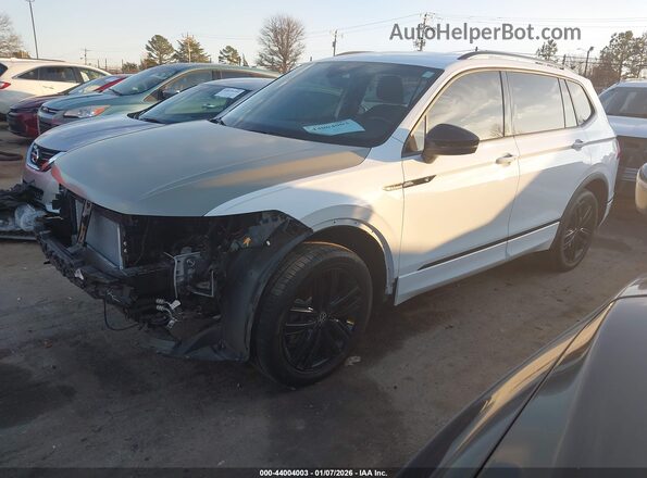 3VVCB7AX2NM039352 2022 VOLKSWAGEN TIGUAN White Przód lewy