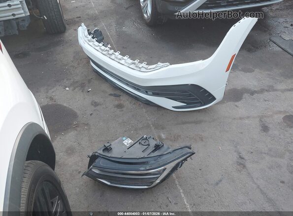 3VVCB7AX2NM039352 2022 VOLKSWAGEN TIGUAN White Widok zestawu wskaźników