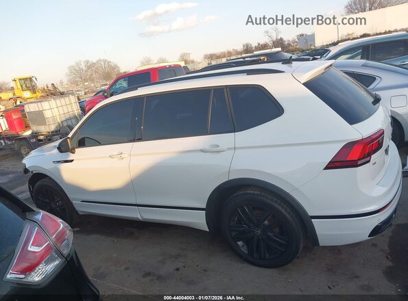 3VVCB7AX2NM039352 2022 VOLKSWAGEN TIGUAN White 