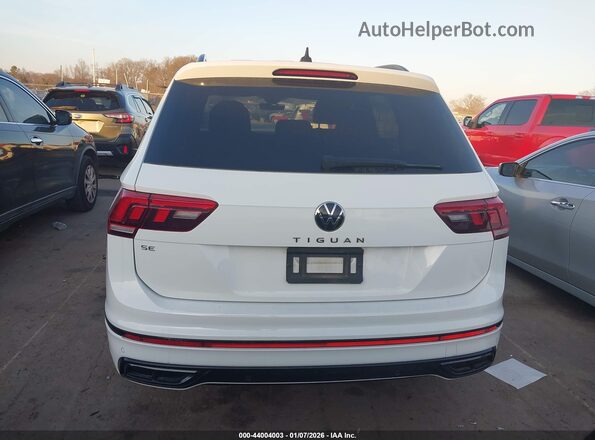 3VVCB7AX2NM039352 2022 VOLKSWAGEN TIGUAN White 