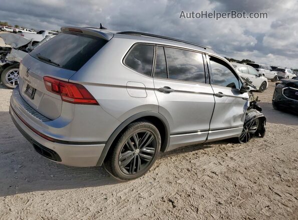 3VVCB7AX9NM059968 2022 VOLKSWAGEN TIGUAN Silver Trasero derecho