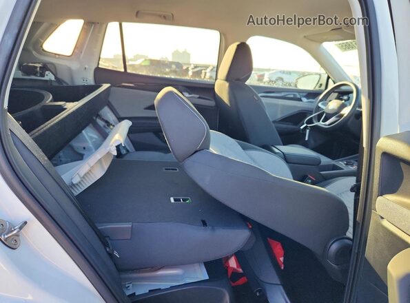3VVCR7RM4SM024644 2025 VOLKSWAGEN TIGUAN White 