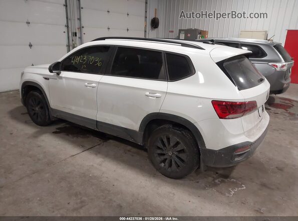 3VVCX7B22NM050565 2022 VOLKSWAGEN TAOS White Rear left
