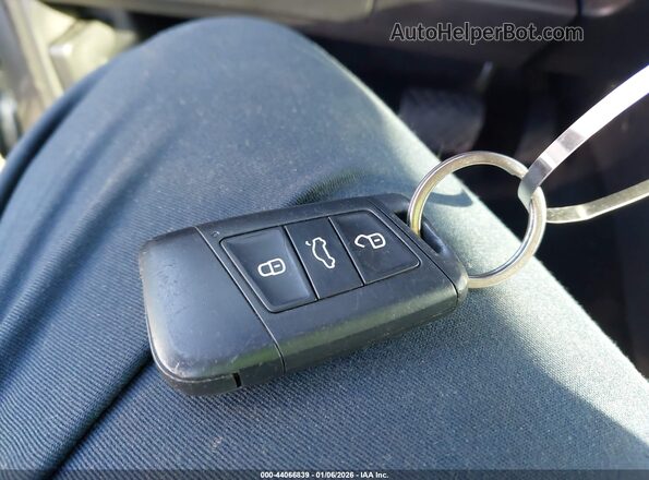 3VVDX7B29NM005109 2022 VOLKSWAGEN TAOS Gray Widok deski rozdzielczej