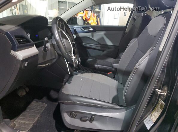 3VVLX7B20NM018312 2022 VOLKSWAGEN TAOS Black Vista interior delantera