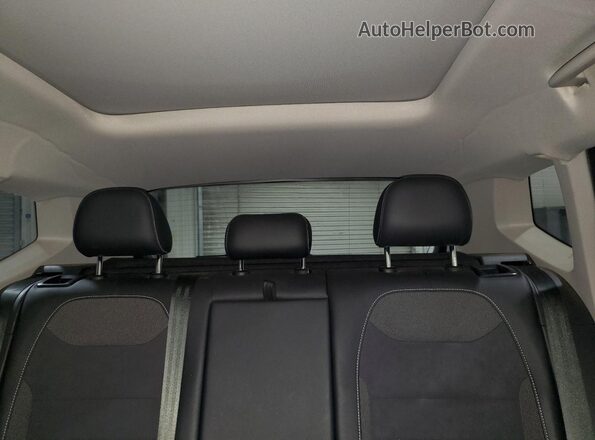 3VVLX7B20NM018312 2022 VOLKSWAGEN TAOS Black Vista de los asientos traseros