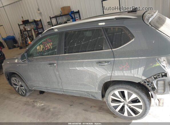 3VVLX7B28NM048898 2022 VOLKSWAGEN TAOS Серый 