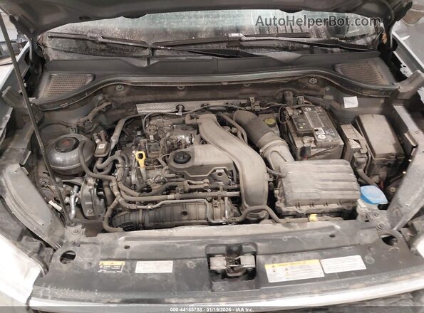 3VVLX7B28NM048898 2022 VOLKSWAGEN TAOS Серый Вид сзади