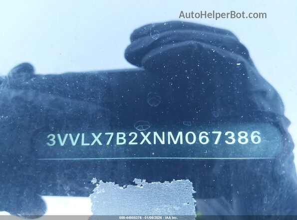 3VVLX7B2XNM067386 2022 VOLKSWAGEN TAOS Black 