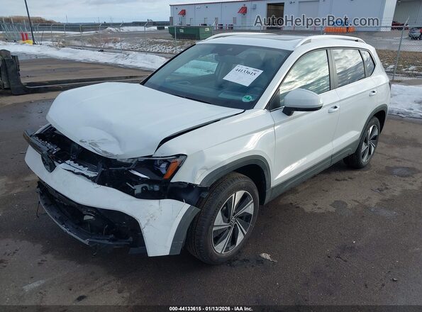 3VVVC7B21SM080074 2025 VOLKSWAGEN TAOS White Przód lewy