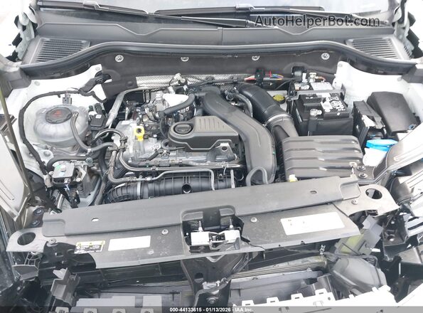 3VVVC7B21SM080074 2025 VOLKSWAGEN TAOS White Widok z tyłu