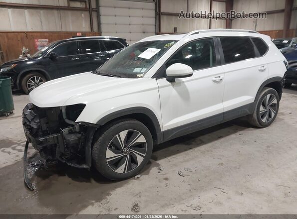 3VVVC7B22SM028565 2025 VOLKSWAGEN TAOS White Przód lewy