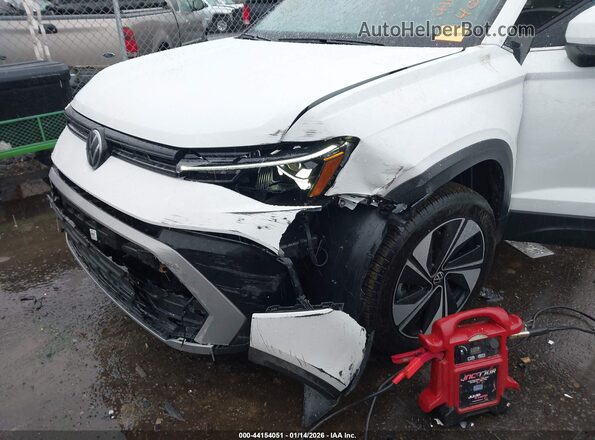 3VVVC7B23SM033497 2025 VOLKSWAGEN TAOS Белый Вид спереди