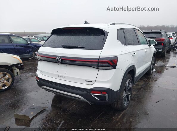 3VVVC7B23SM033497 2025 VOLKSWAGEN TAOS Белый Задняя правая четверть