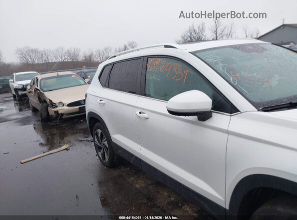 3VVVC7B23SM033497 2025 VOLKSWAGEN TAOS Белый Вид задней части салона