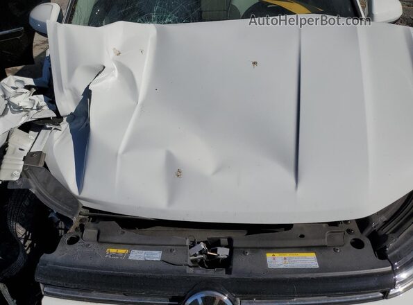 3VVVC7B2XSM014851 2025 VOLKSWAGEN TAOS White Widok komory silnika