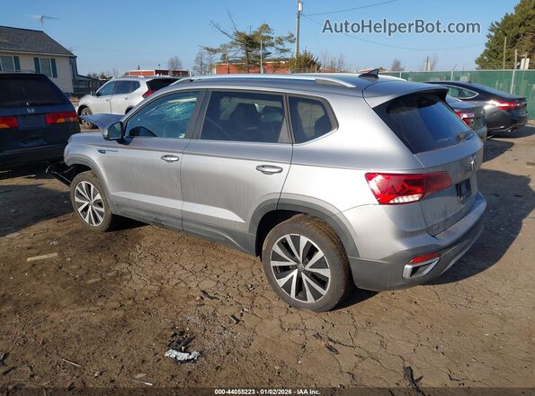 3VVYX7B27NM034643 2022 VOLKSWAGEN TAOS Silver უკანა მარცხენა