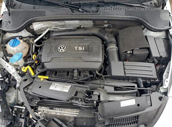 3VW517ATXHM810875 2017 VOLKSWAGEN BEETLE Blue 