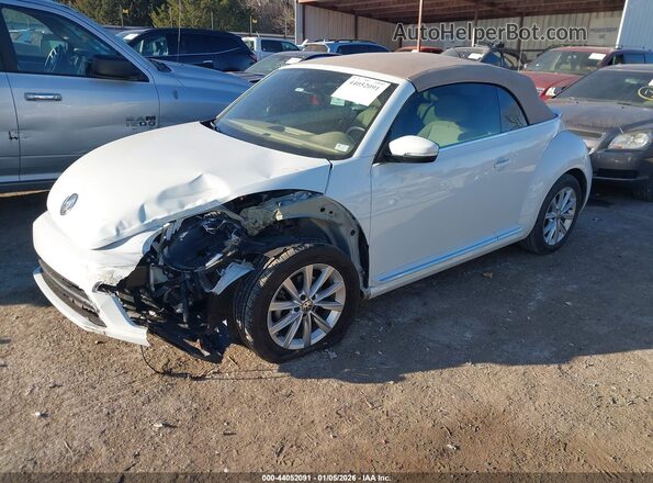 3VW5DAAT2KM504944 2019 VOLKSWAGEN BEETLE Белый Передняя левая четверть