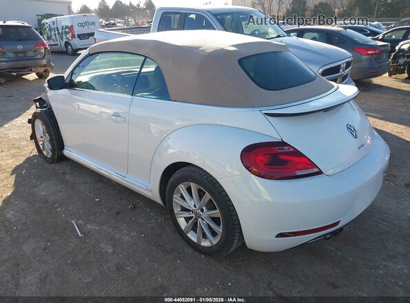 3VW5DAAT2KM504944 2019 VOLKSWAGEN BEETLE Белый Панорамный вид салона 360°