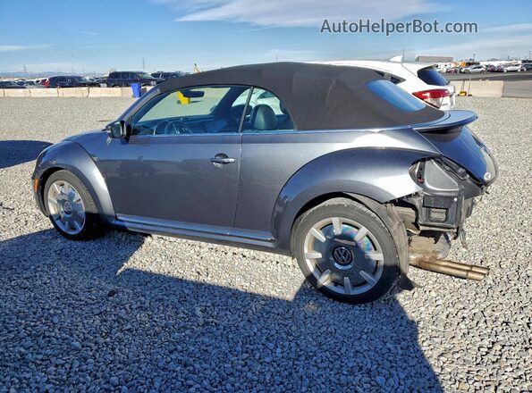 3VW5DAAT4KM502385 2019 VOLKSWAGEN BEETLE Gray 