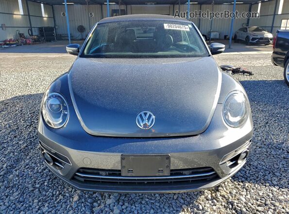 3VW5DAAT4KM502385 2019 VOLKSWAGEN BEETLE Gray 