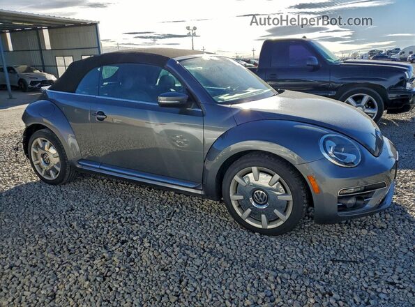 3VW5DAAT4KM502385 2019 VOLKSWAGEN BEETLE Gray 