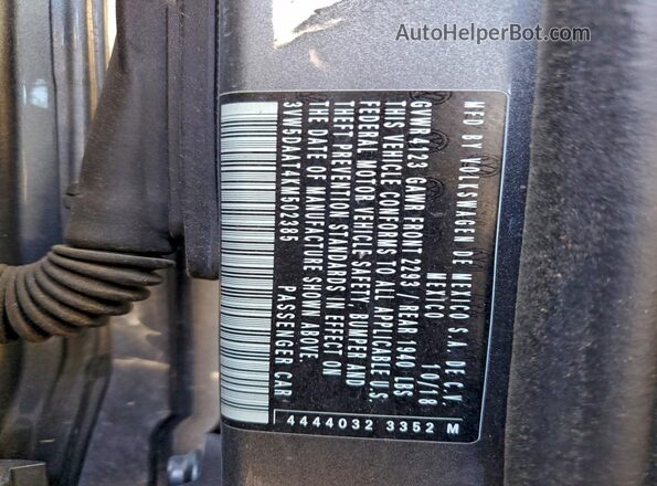 3VW5DAAT4KM502385 2019 VOLKSWAGEN BEETLE Gray 