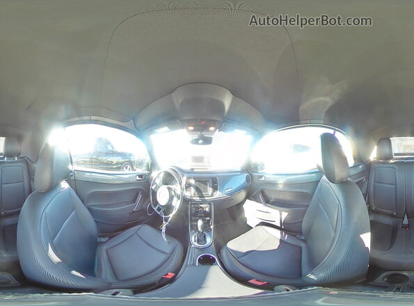 3VW5DAAT4KM502385 2019 VOLKSWAGEN BEETLE Gray 
