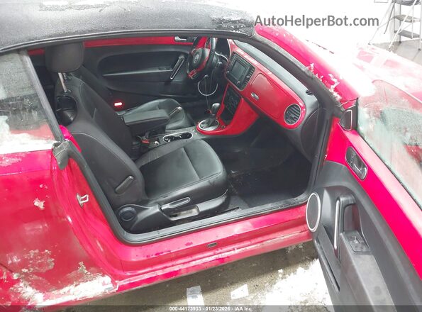 3VW5DAAT9KM509476 2019 VOLKSWAGEN BEETLE Красный 